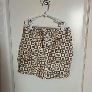 Le Lis Beige and White Floral Check Skirt